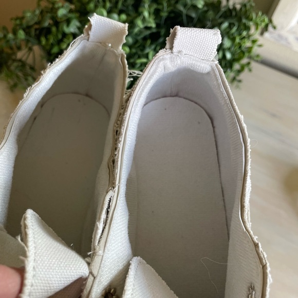 White canvas slip on sneakers - Picture 6 of 7